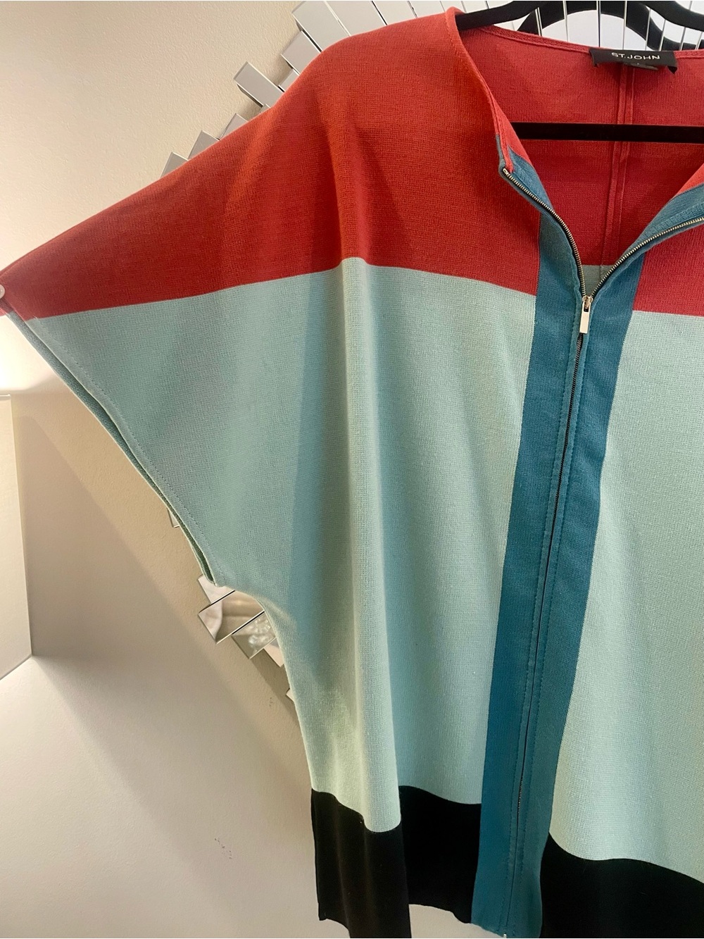 St. John Collection Colorblock Zip-Front Cardigan - Picture 3 of 5